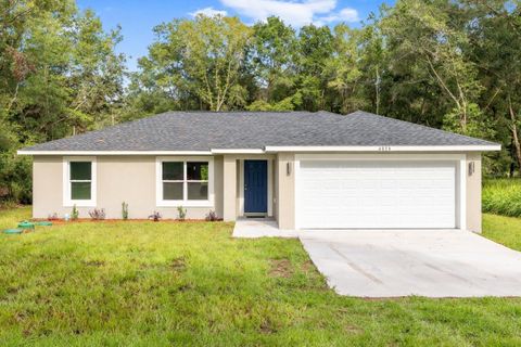 Photo of 1111 NW Buena Vista Road, Dunnellon, FL 34431 (MLS # OM717163)