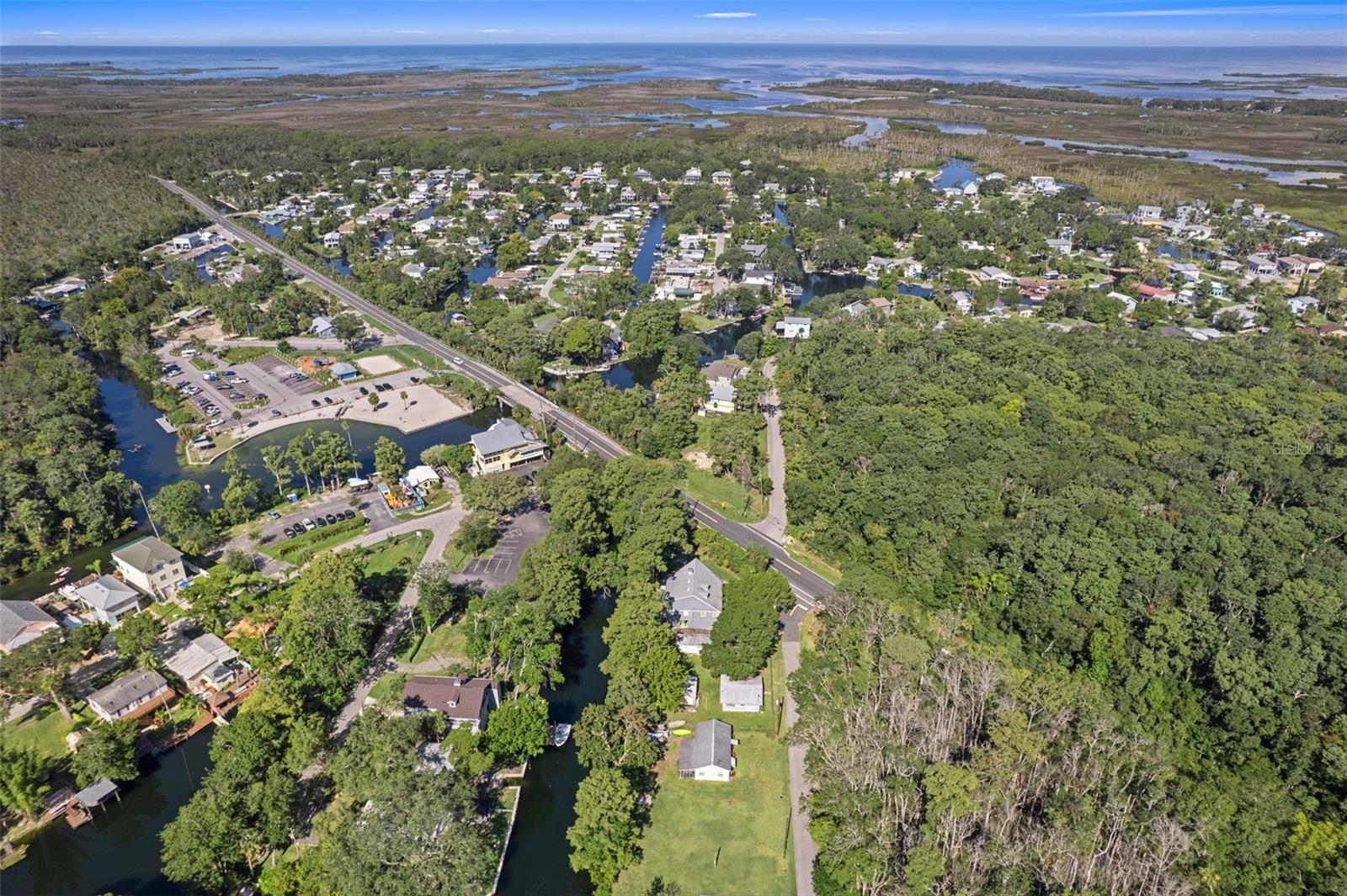 WEEKI WACHEE GARDENS - Land