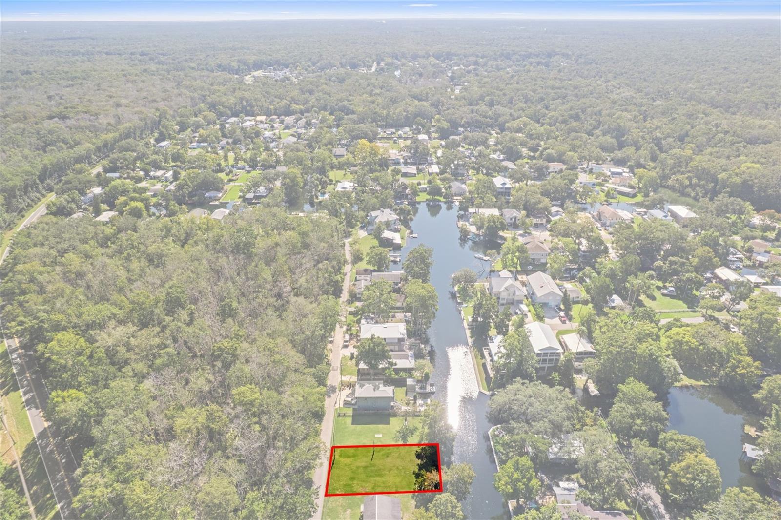 WEEKI WACHEE GARDENS - Land