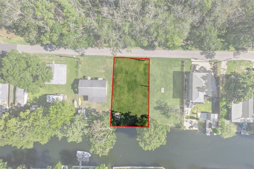 Prime Waterfront Lot In Weeki Wachee Gardens Offering Direct Access To The River And Gulf. Includes Credit Toward Impact Fees, Water, And Sewer. Lot is 50ft x 95ft. Build Your Dream Home And Come Live Where The Manatees And Mermaids Play! Enjoy Boating, Fishing, And Serene Water Views Year-Round. Just Minutes From Local Dining, Parks, And Beaches. Don't Miss This Rare Opportunity To Create Your Own Waterfront Paradise!