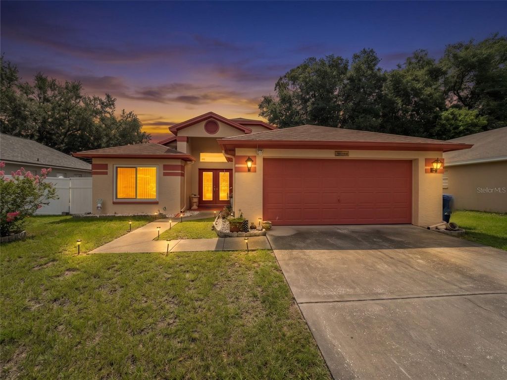 Photo of 1604 Coppersmith Court, Lutz, FL 33559 (MLS # TB8524886)