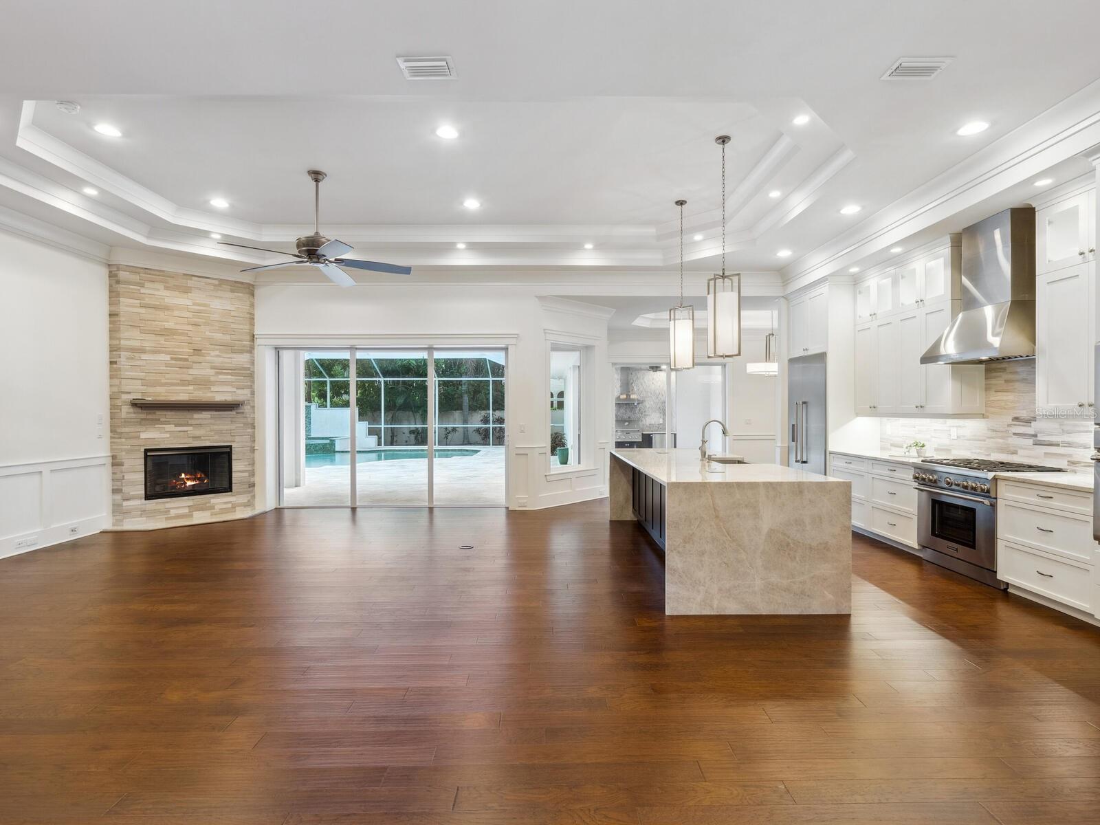 LEWIS COMBS SUB - Residential