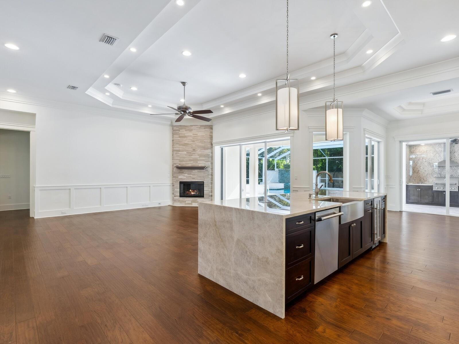 LEWIS COMBS SUB - Residential