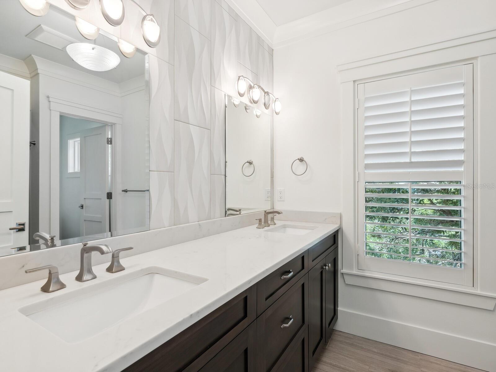 LEWIS COMBS SUB - Residential