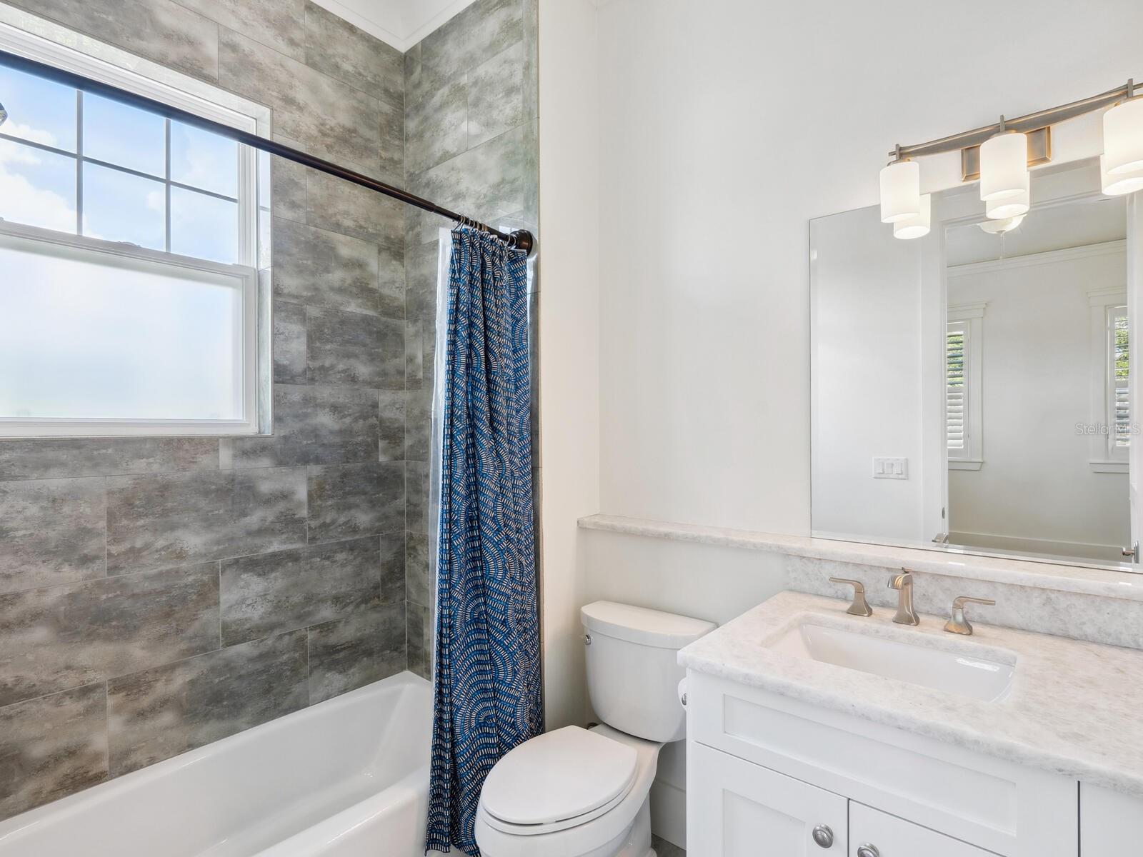 LEWIS COMBS SUB - Residential