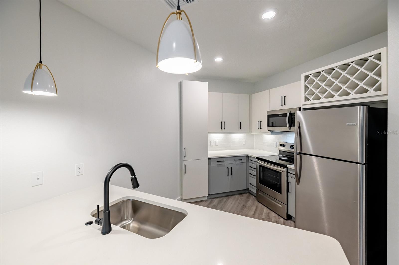 THE ROW WATERSIDE - Residential Lease