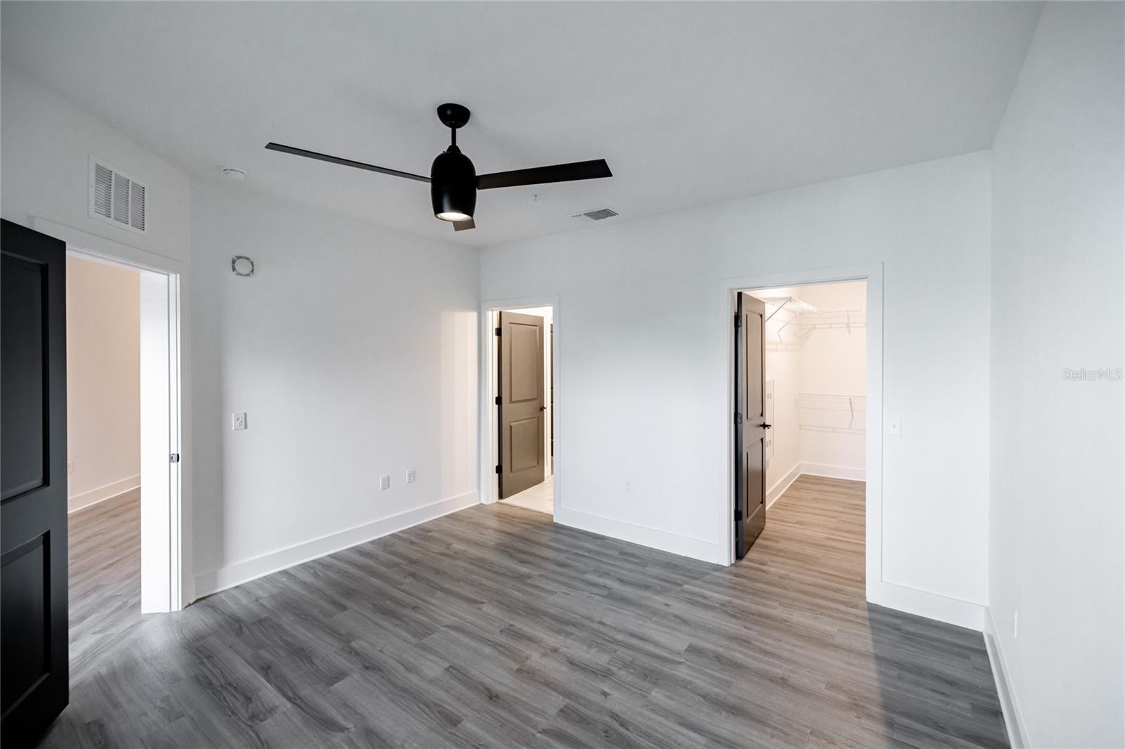 THE ROW WATERSIDE - Residential Lease