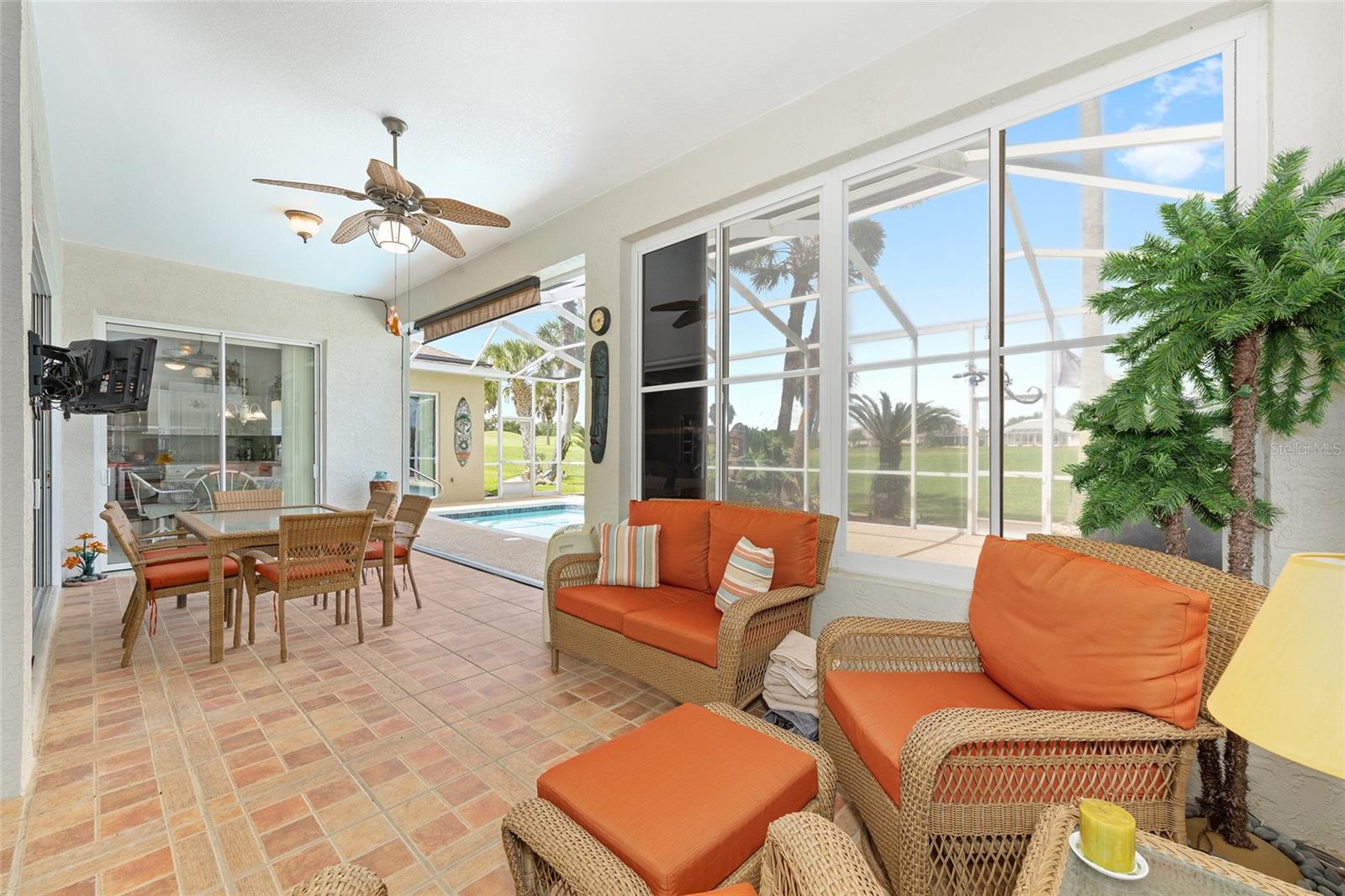 OCALA PALMS - Residential