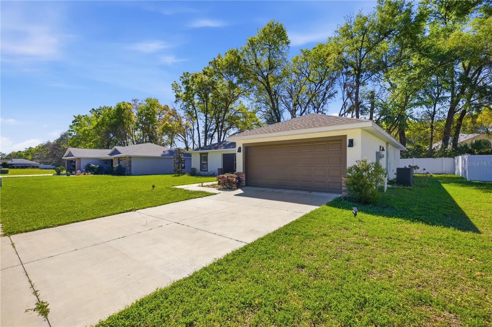 OAK RIDGE ESTATE - Residential