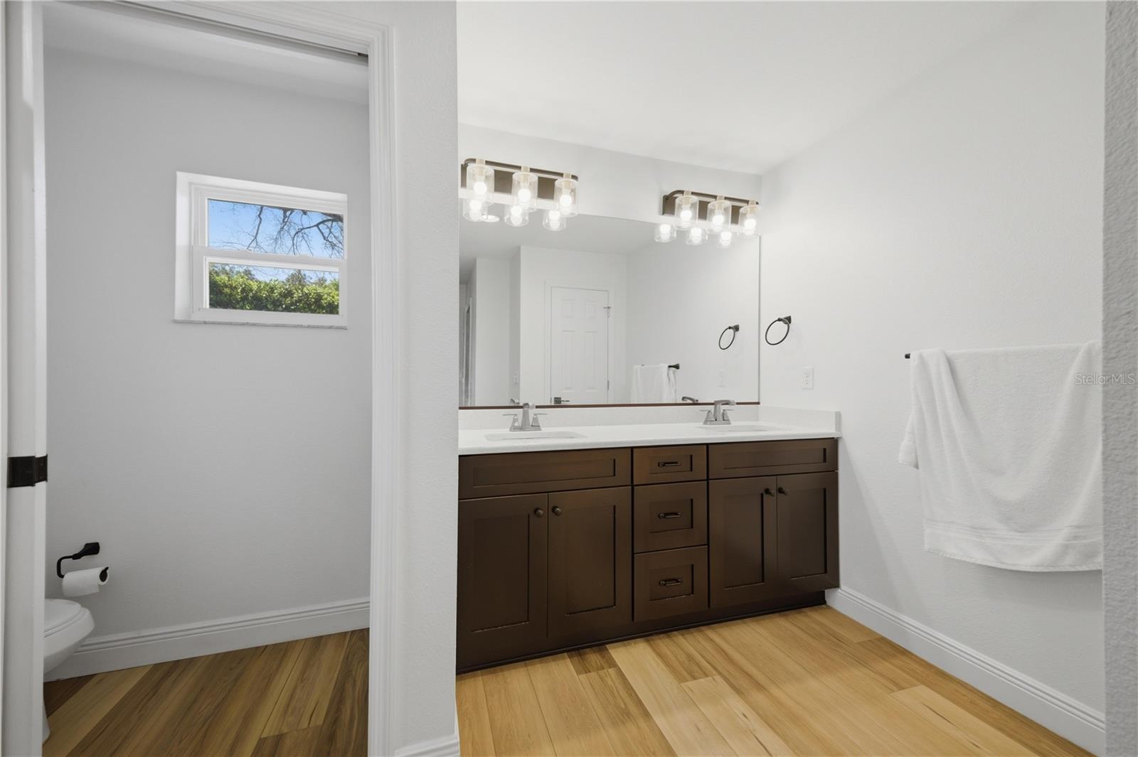 OAK RIDGE ESTATE - Residential