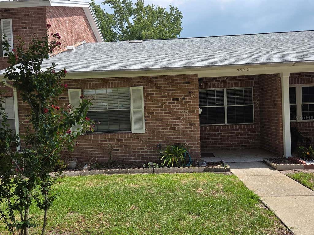 Photo of 5860 La Costa Drive, Orlando, FL 32807 (MLS # O6429026)