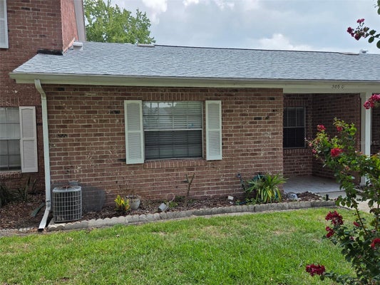 5860 LA COSTA DR, ORLANDO, FL 32807 - Image b9c32f1a029f762cec2e8bea76d43c6d/990109187