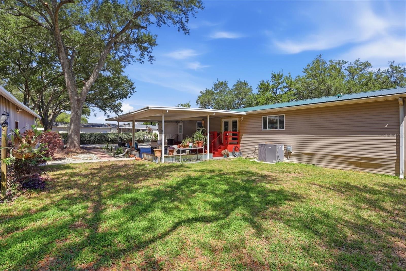 DOVE RUN - Residential