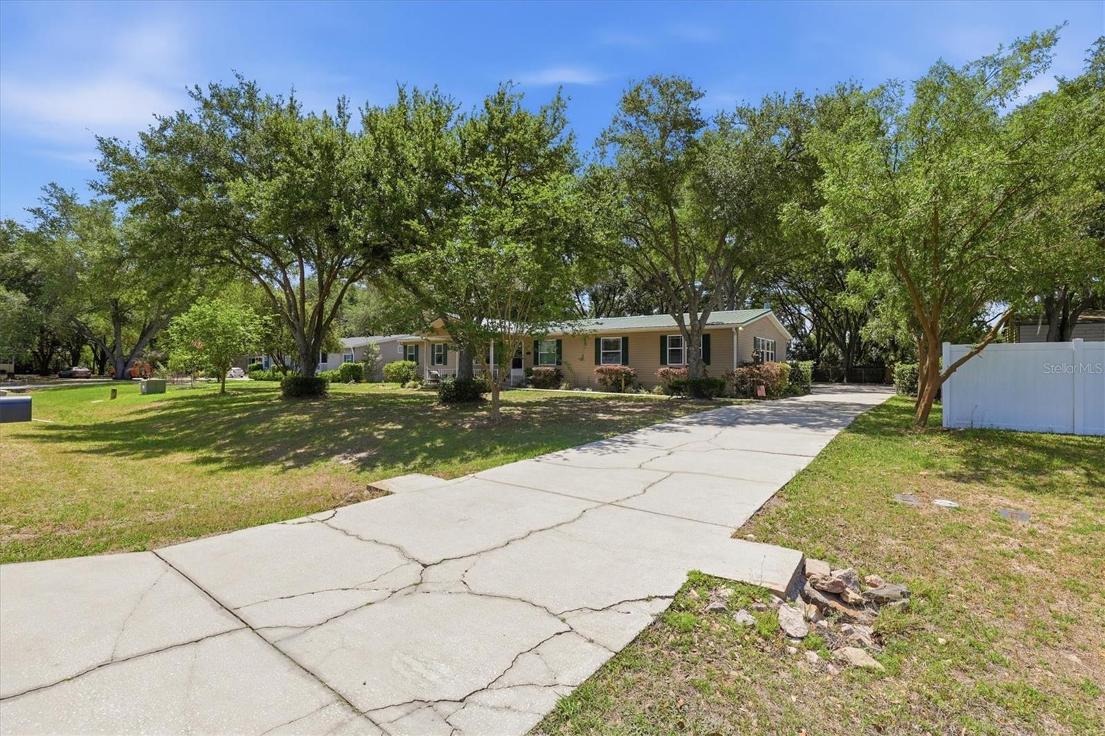 DOVE RUN - Residential