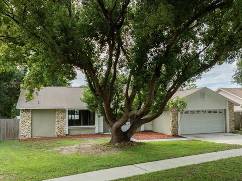 Photo of 7744 Clubhouse Estates Drive, Orlando, FL 32819 (MLS # L4955672) Photo of 7744 Clubhouse Estates Drive, Orlando, FL 32819 (MLS # L4955672)