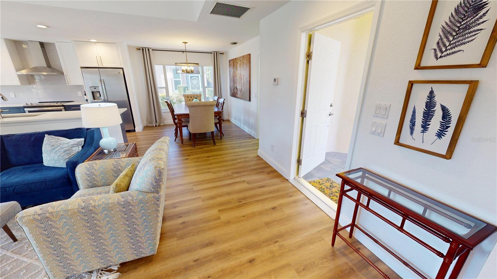 10322 ARROWHEAD DRIVE