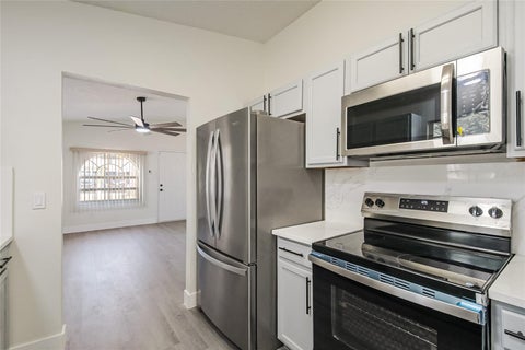 Tiny photo for 109 N Faulkner Avenue, Leesburg, FL 34748 (MLS # O6454034)