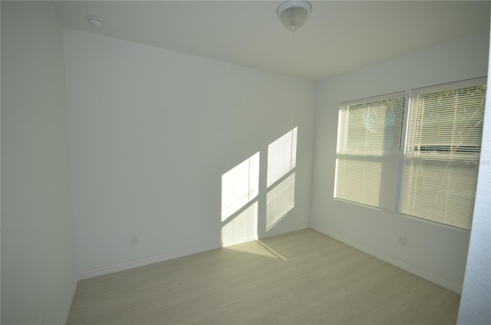 SCHOOL VIEW HOMES - Residential Lease
