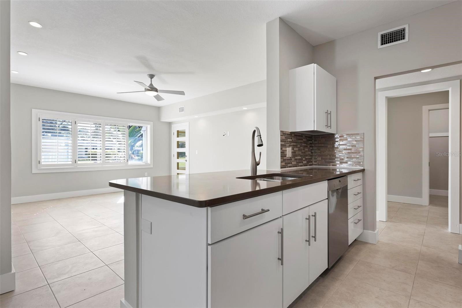 BAYWOOD COLONY SEC 1 - Residential Lease