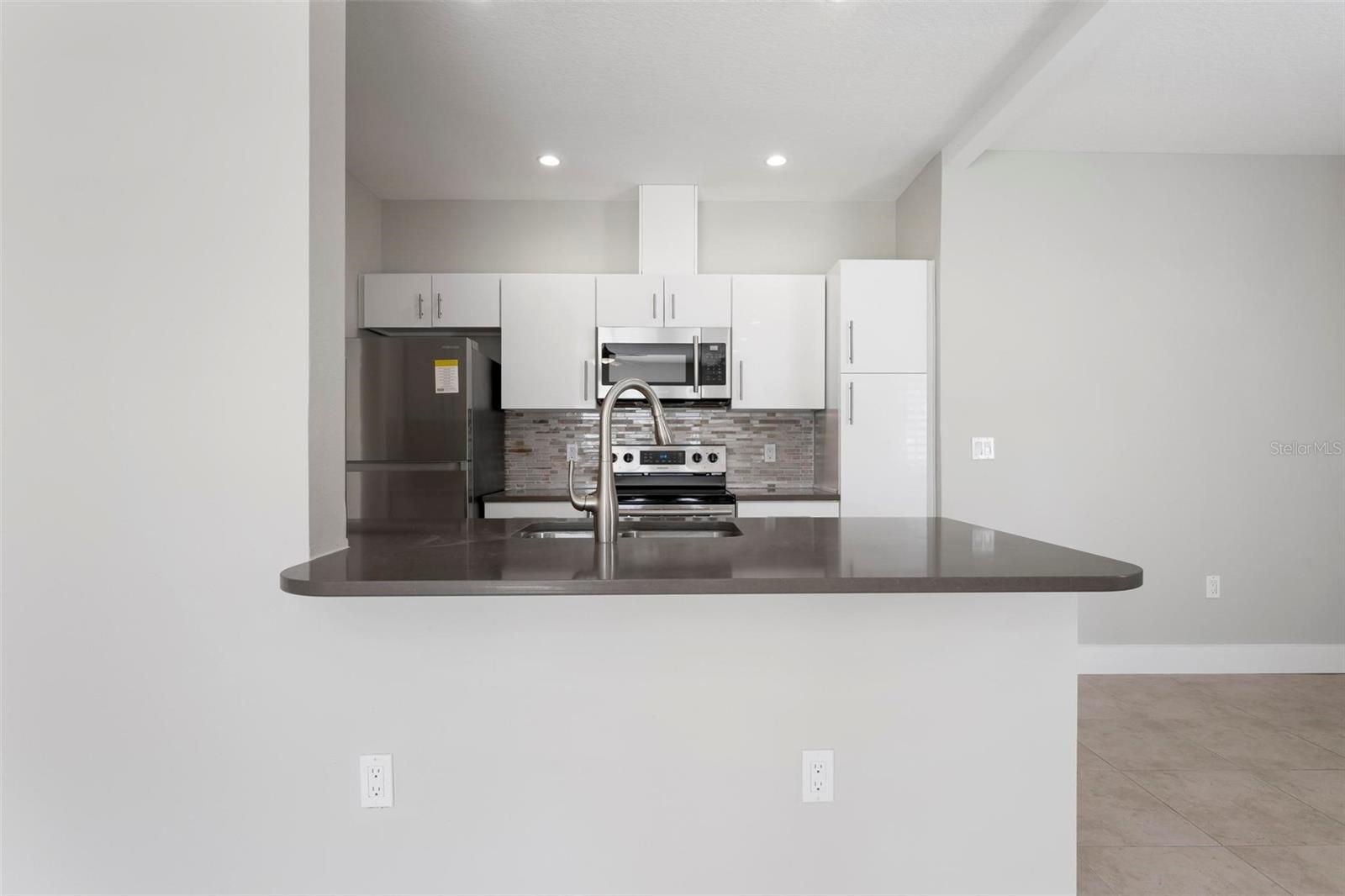 BAYWOOD COLONY SEC 1 - Residential Lease