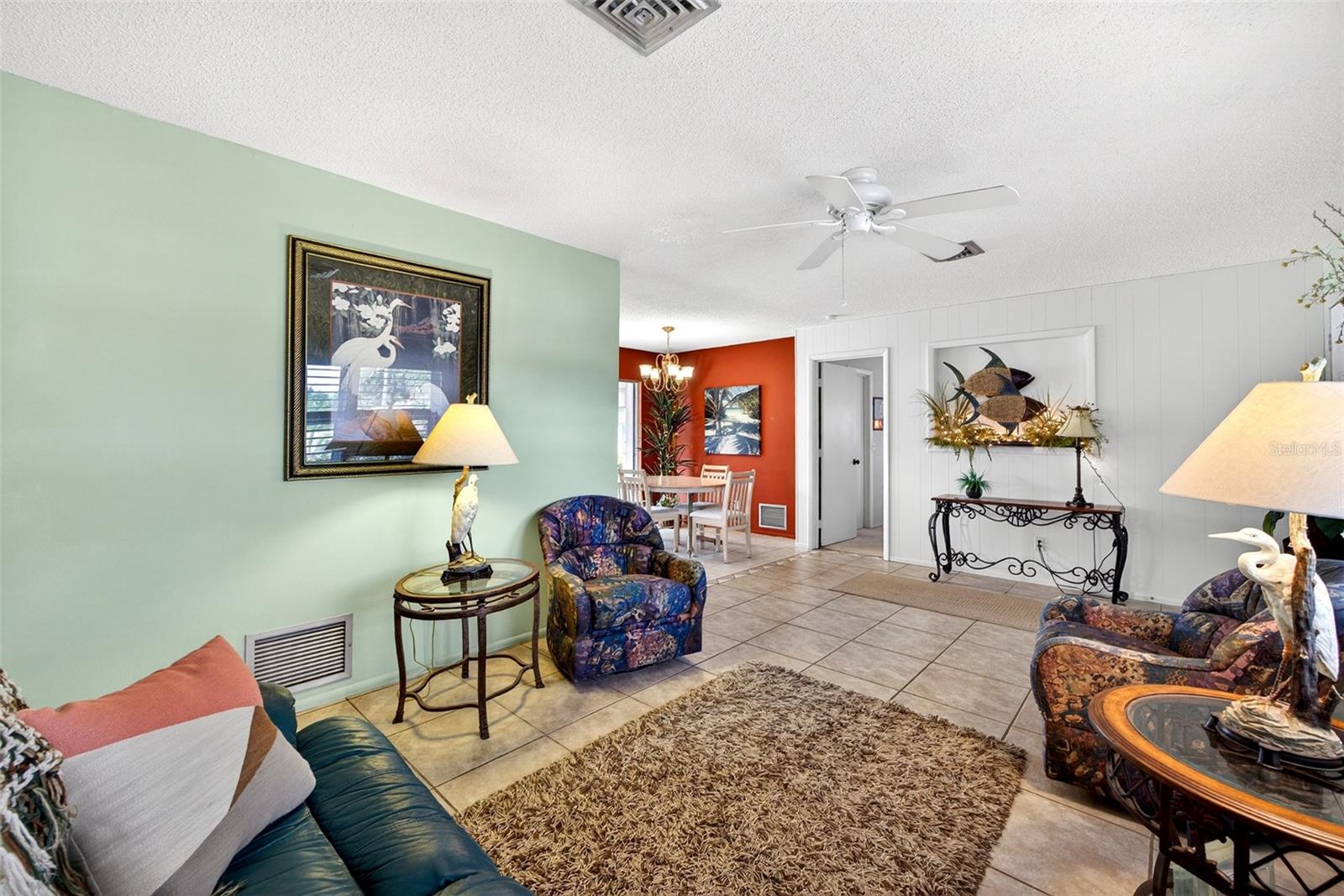 1255 LINCOLN DRIVE