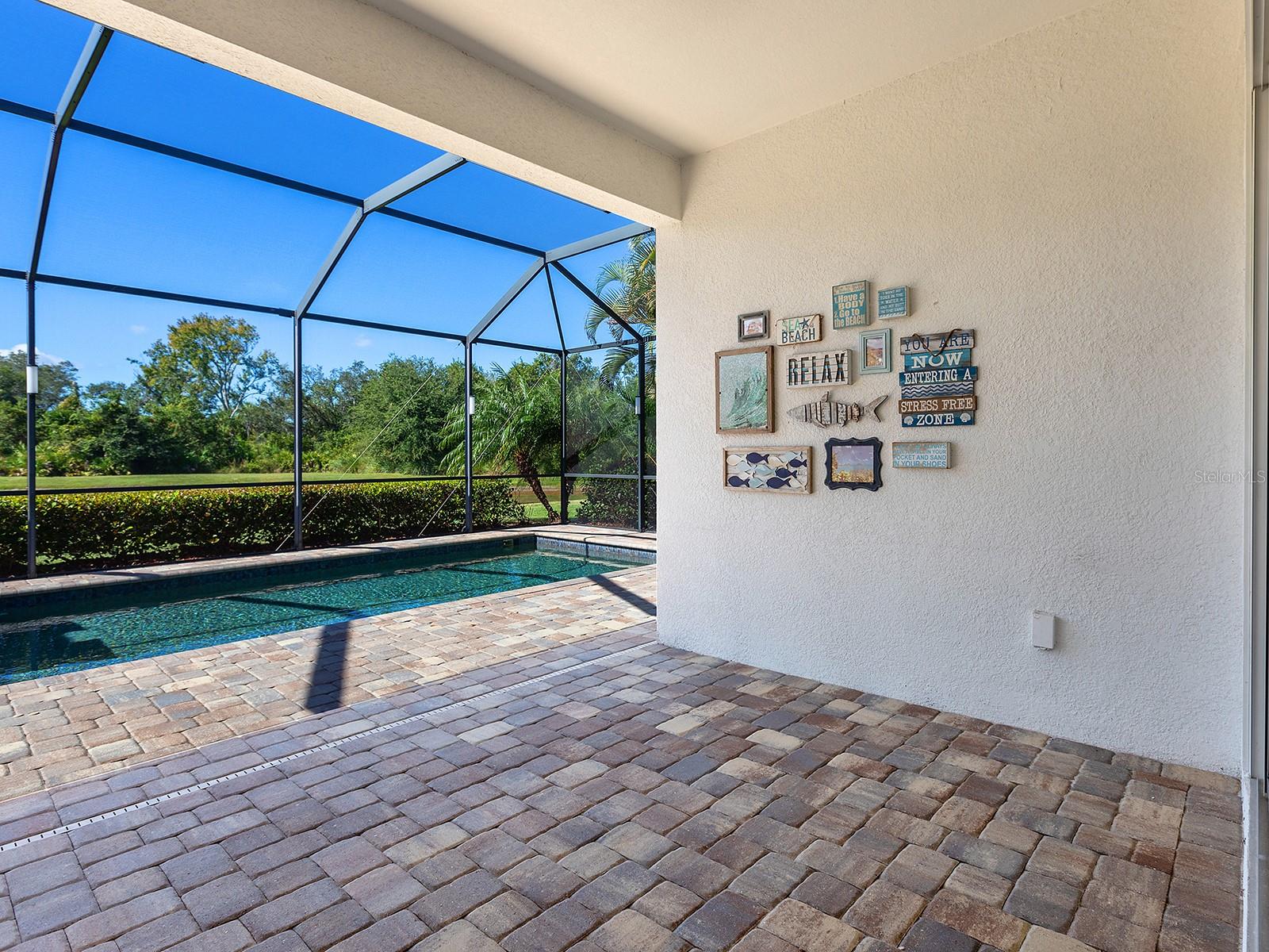 ARBOR GRANDE - Residential