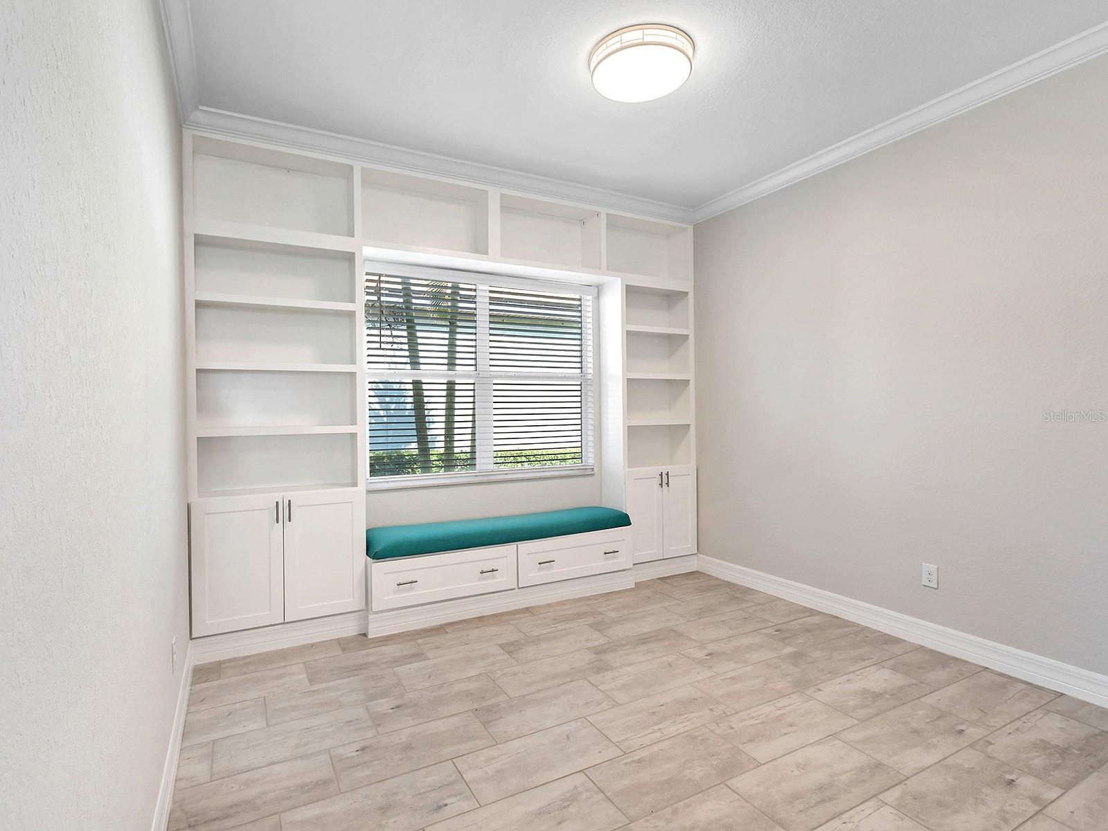 ARBOR GRANDE - Residential