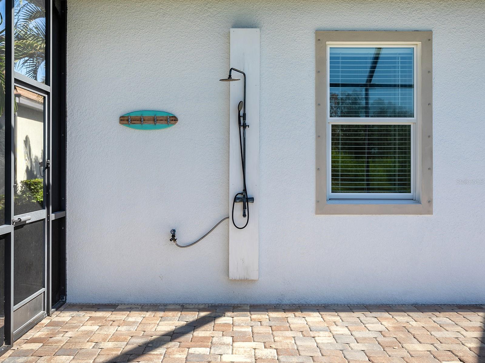 ARBOR GRANDE - Residential