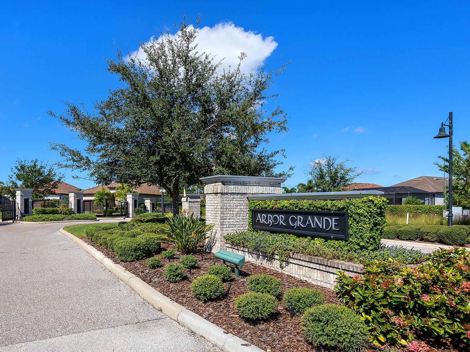 ARBOR GRANDE - Residential