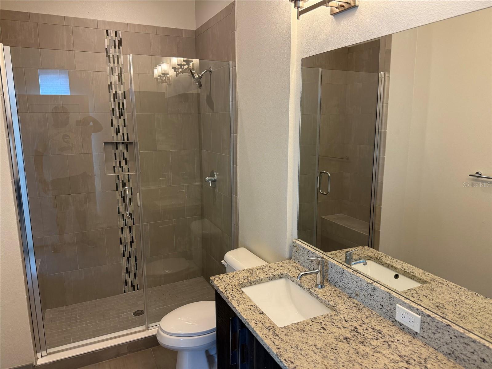 SOUTH WESTSHORE TWNHMS - Residential Lease