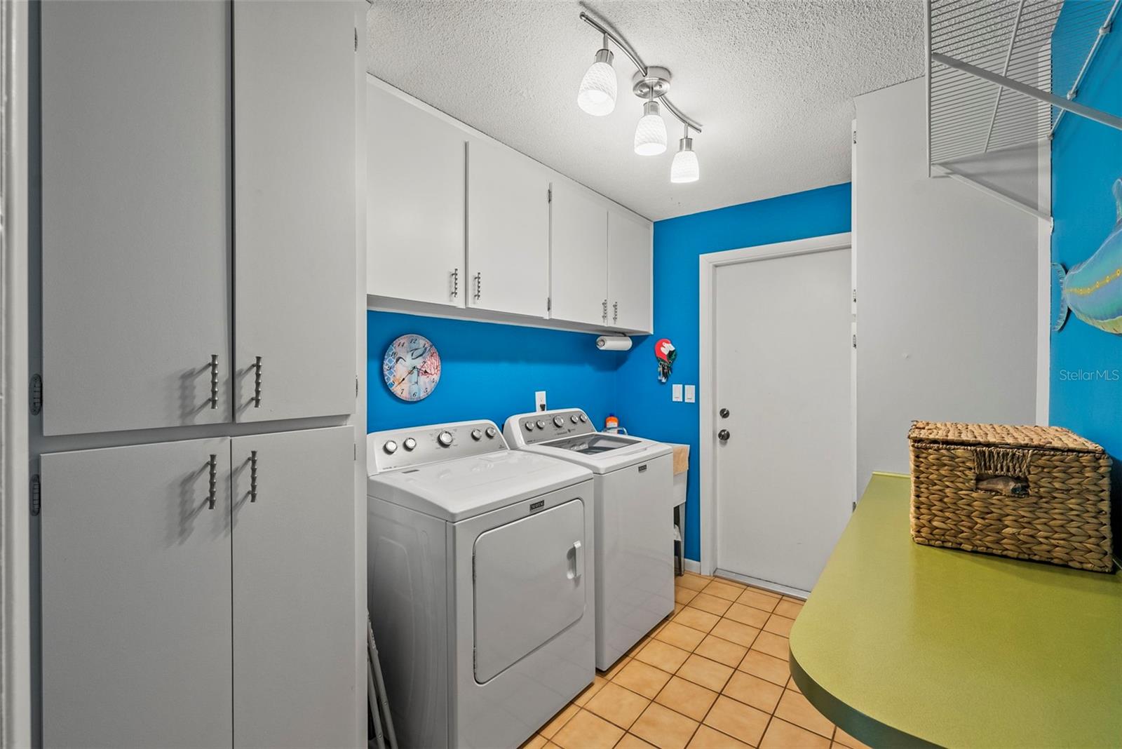 FAIRWAY ESTATES - Residential