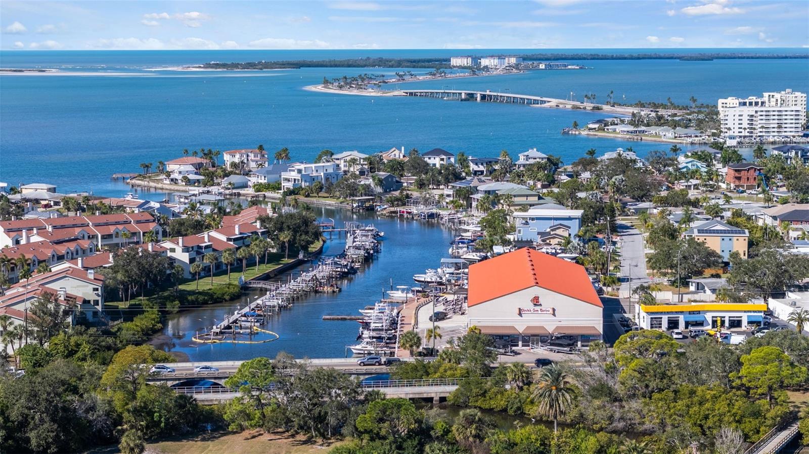 FAIRWAY ESTATES - Residential