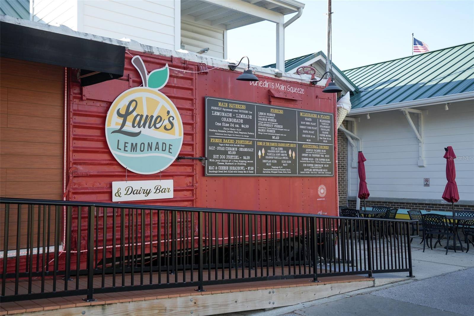 FAIRWAY ESTATES - Residential