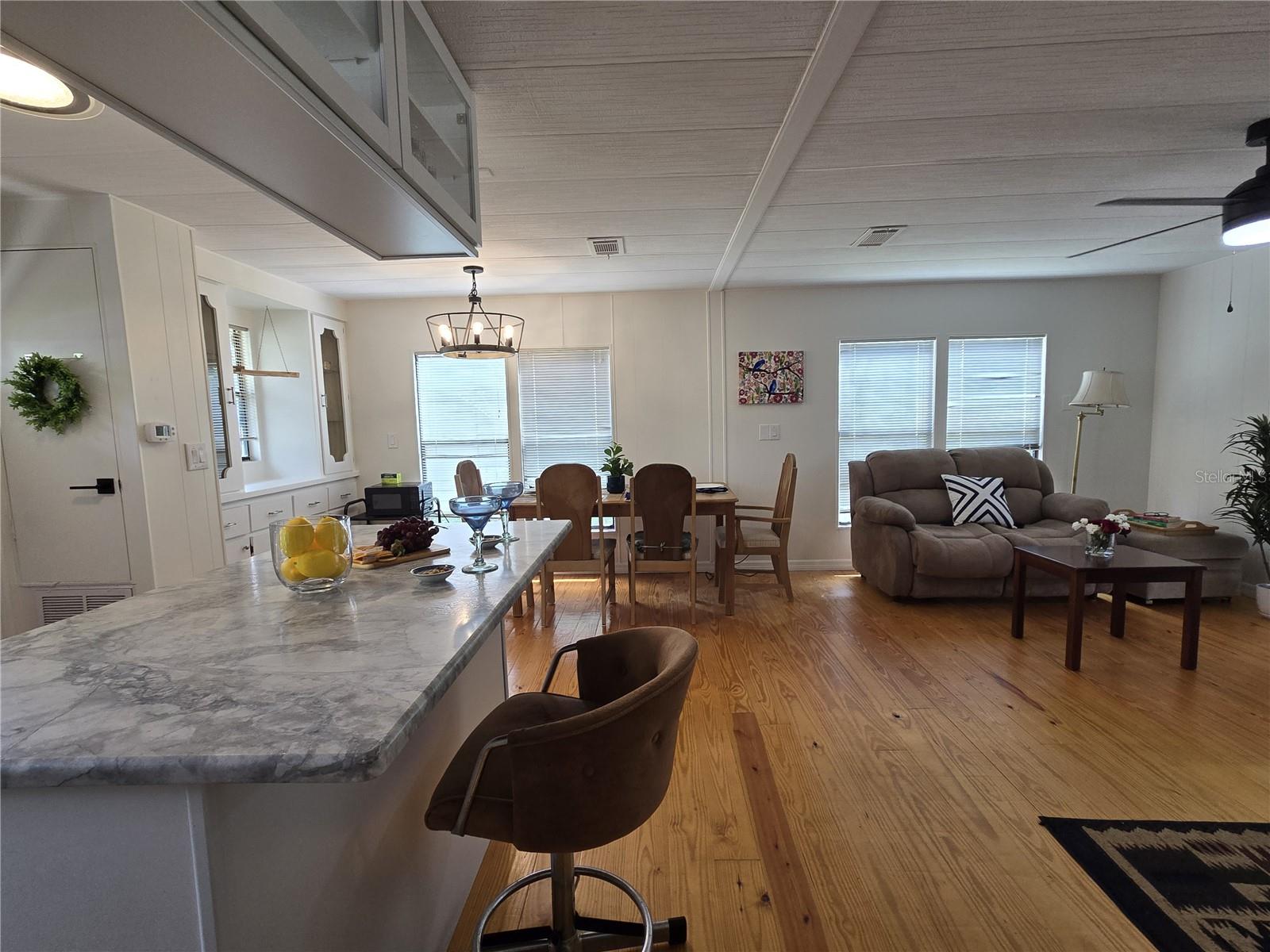 BANBURY VILLAGE CONDO - Residential