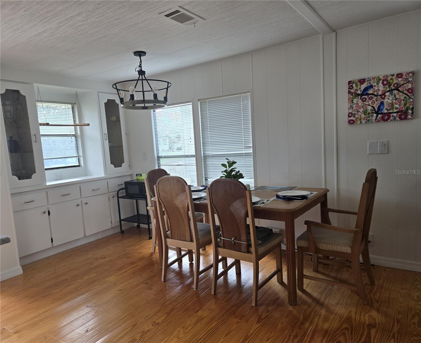 BANBURY VILLAGE CONDO - Residential