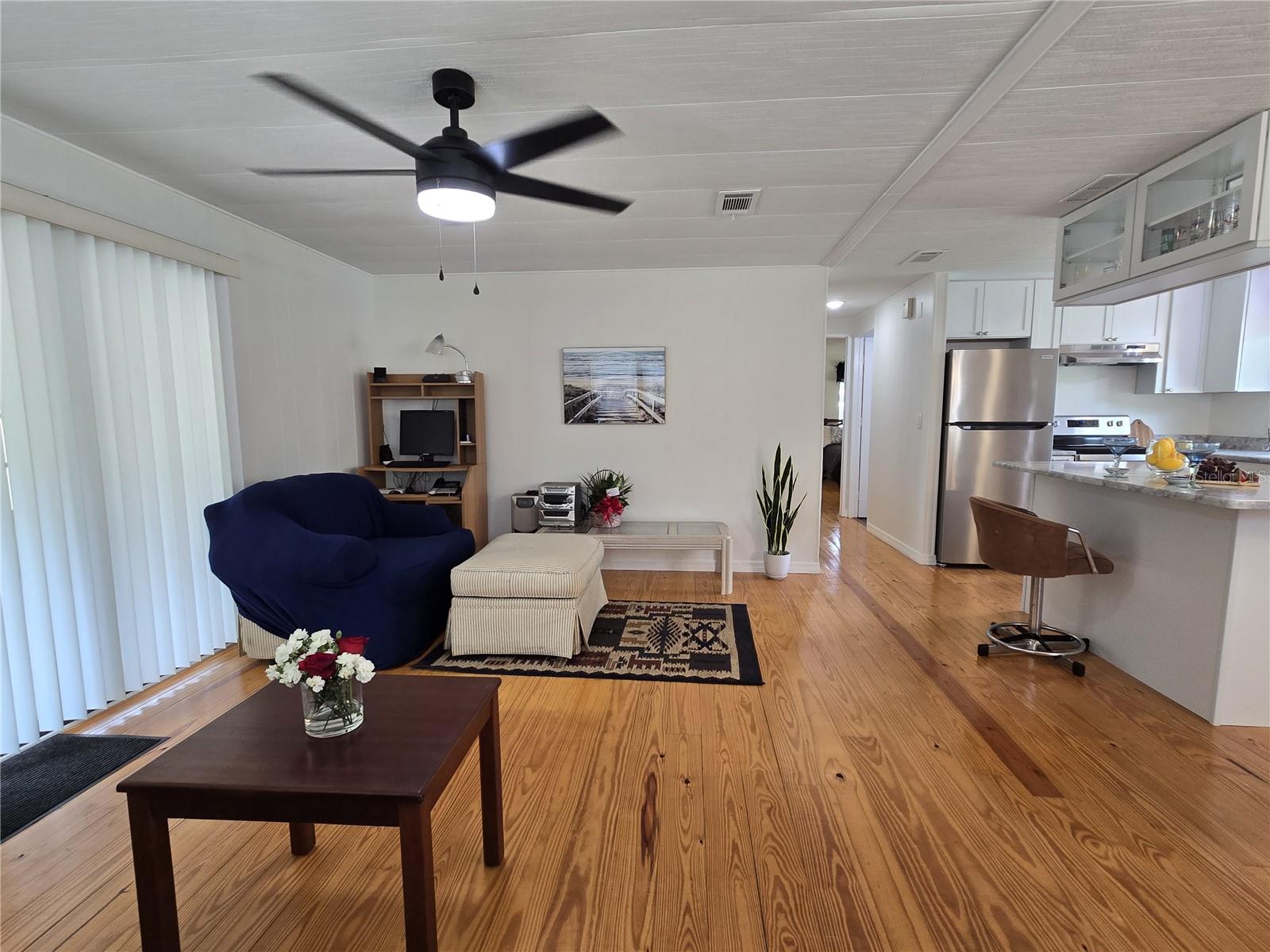 BANBURY VILLAGE CONDO - Residential