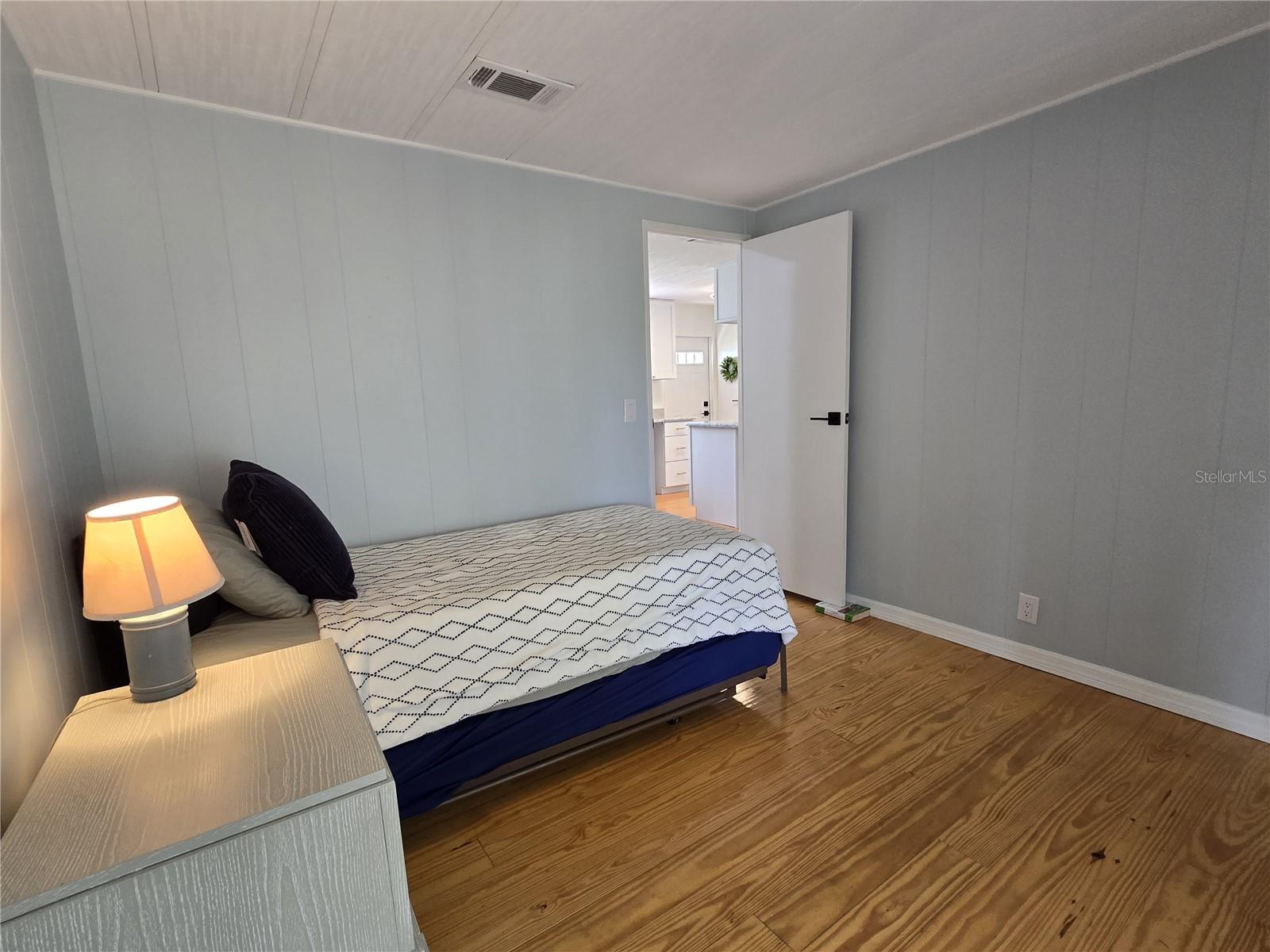 BANBURY VILLAGE CONDO - Residential