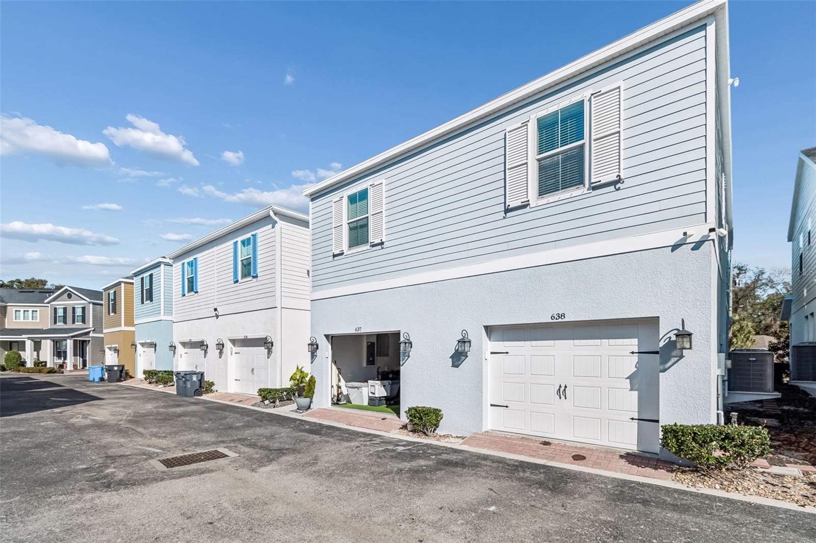 HAYES PARK VILLAGE - Residential