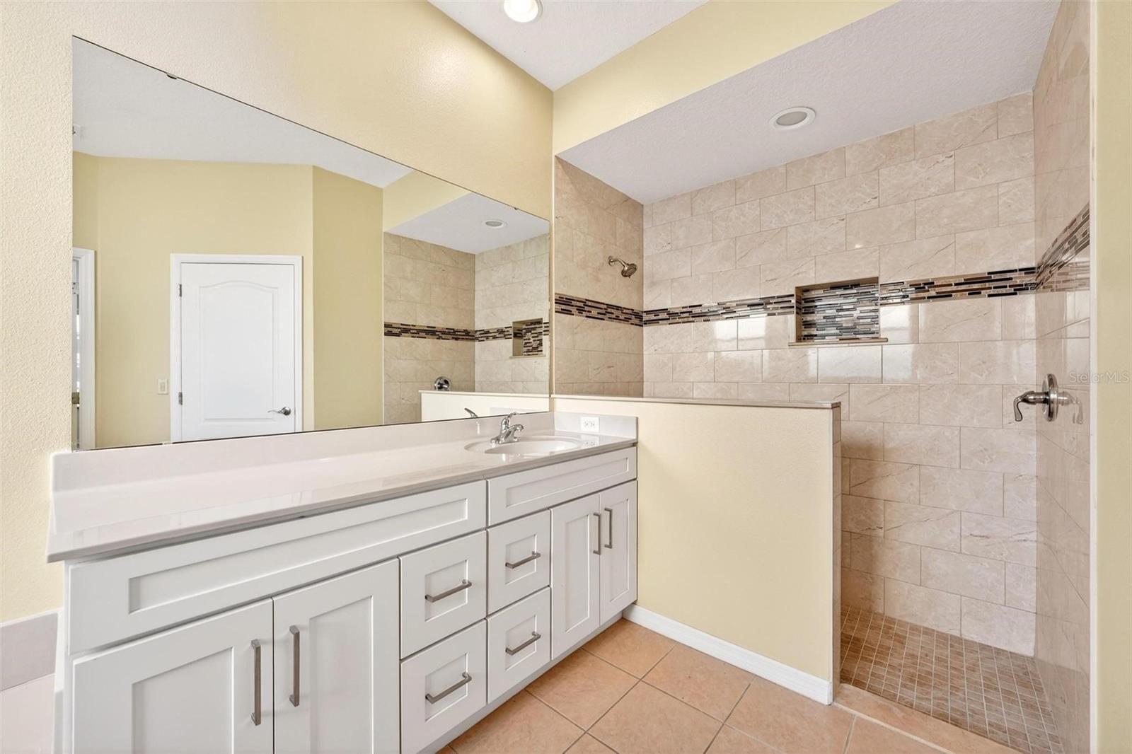 CYPRESS LAKES PCLS E & F - Residential