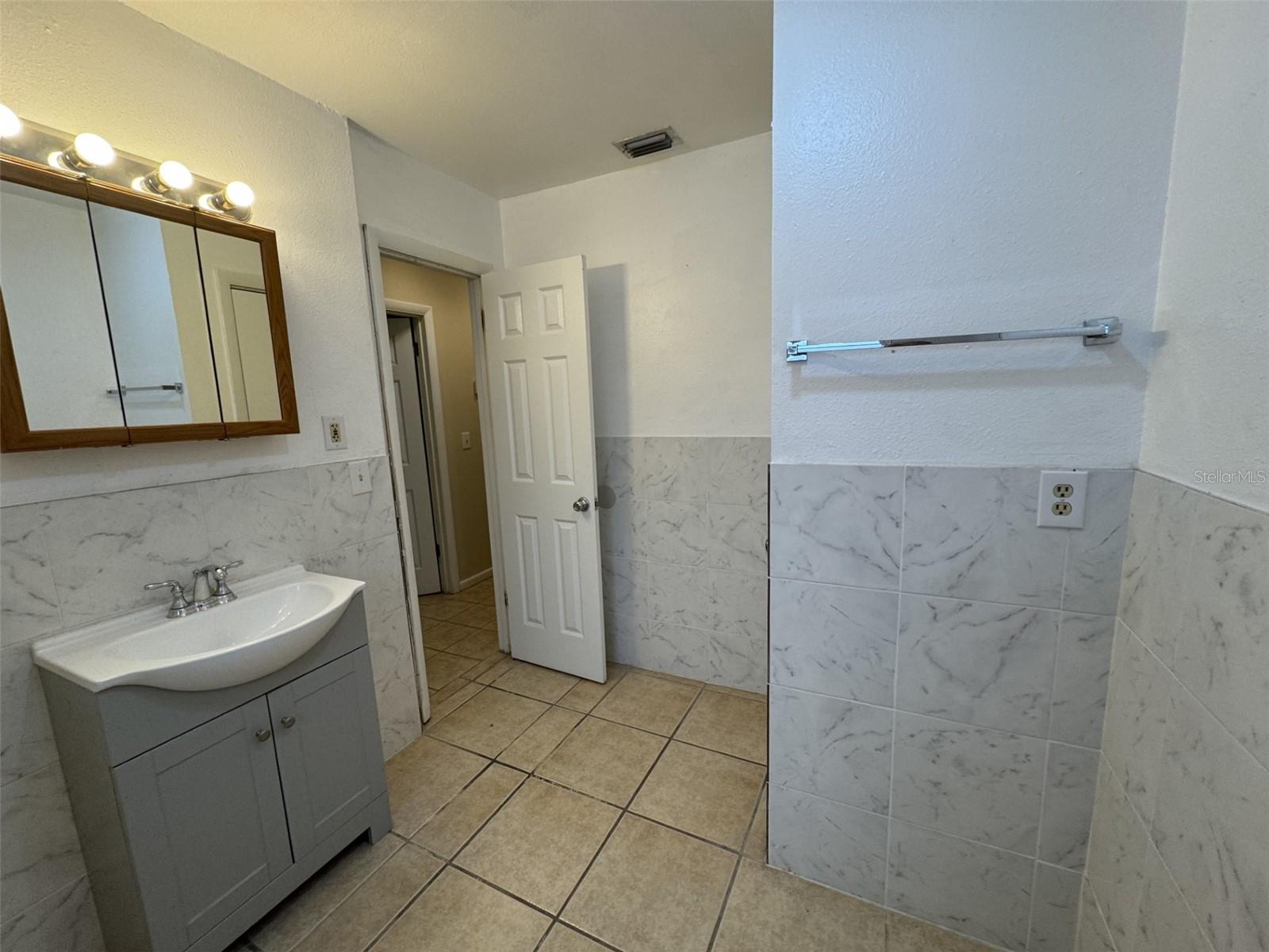 MILLSITE SHORES - Residential