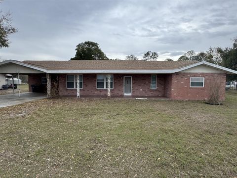 Photo of 5158 Old Bartow Eagle Lake Road, Winter Haven, FL 33880 (MLS # P4937993)