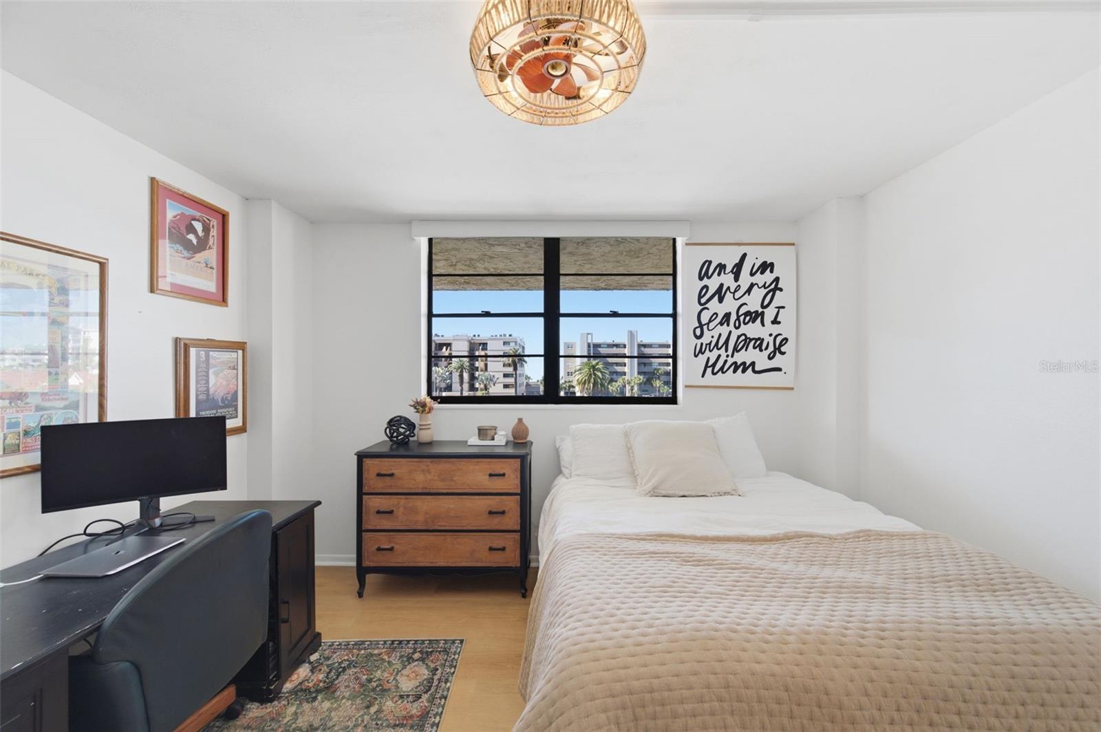 BAY MARINER THE CONDO - Residential