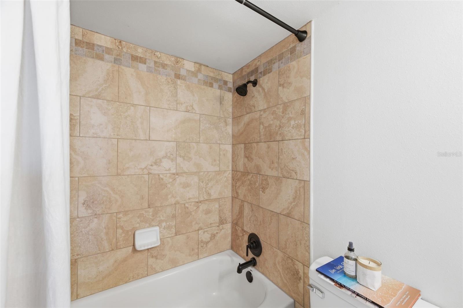 BAY MARINER THE CONDO - Residential