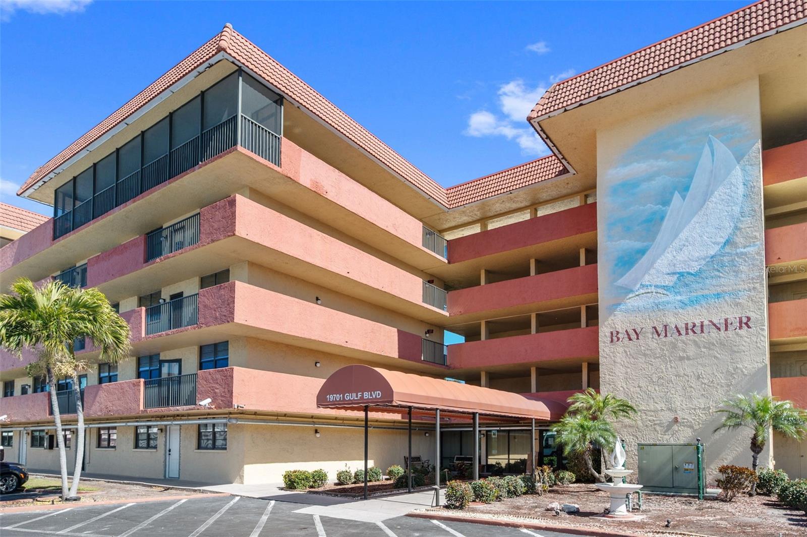 BAY MARINER THE CONDO - Residential