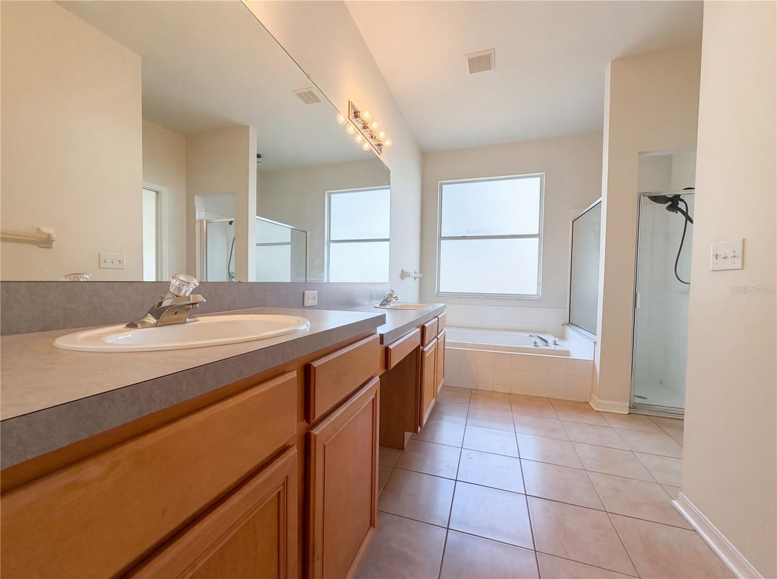 BUCKHORN GROVES PH 1 - Residential