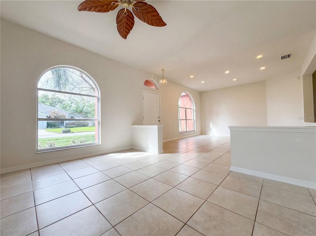 Photo of 2727 Valencia Grove Drive, Valrico, FL 33596 (MLS # O6392088)