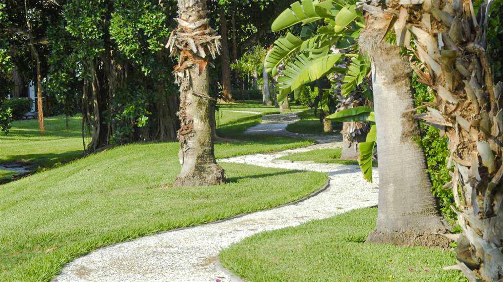 GULF & BAY CLUB BAYSIDE - Residential Lease