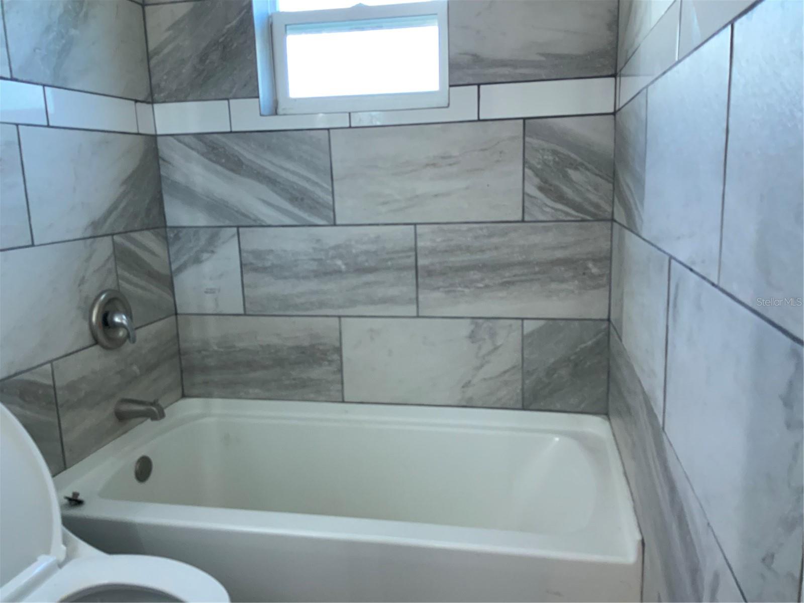 EUSTIS JOHNSONS POINT - Residential