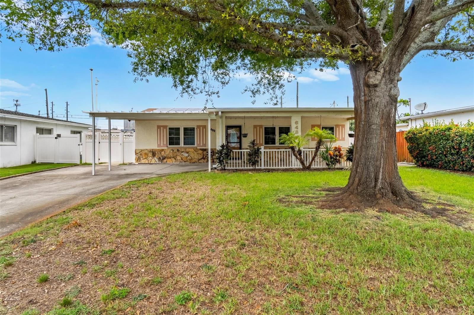 MILES PINES - Residential