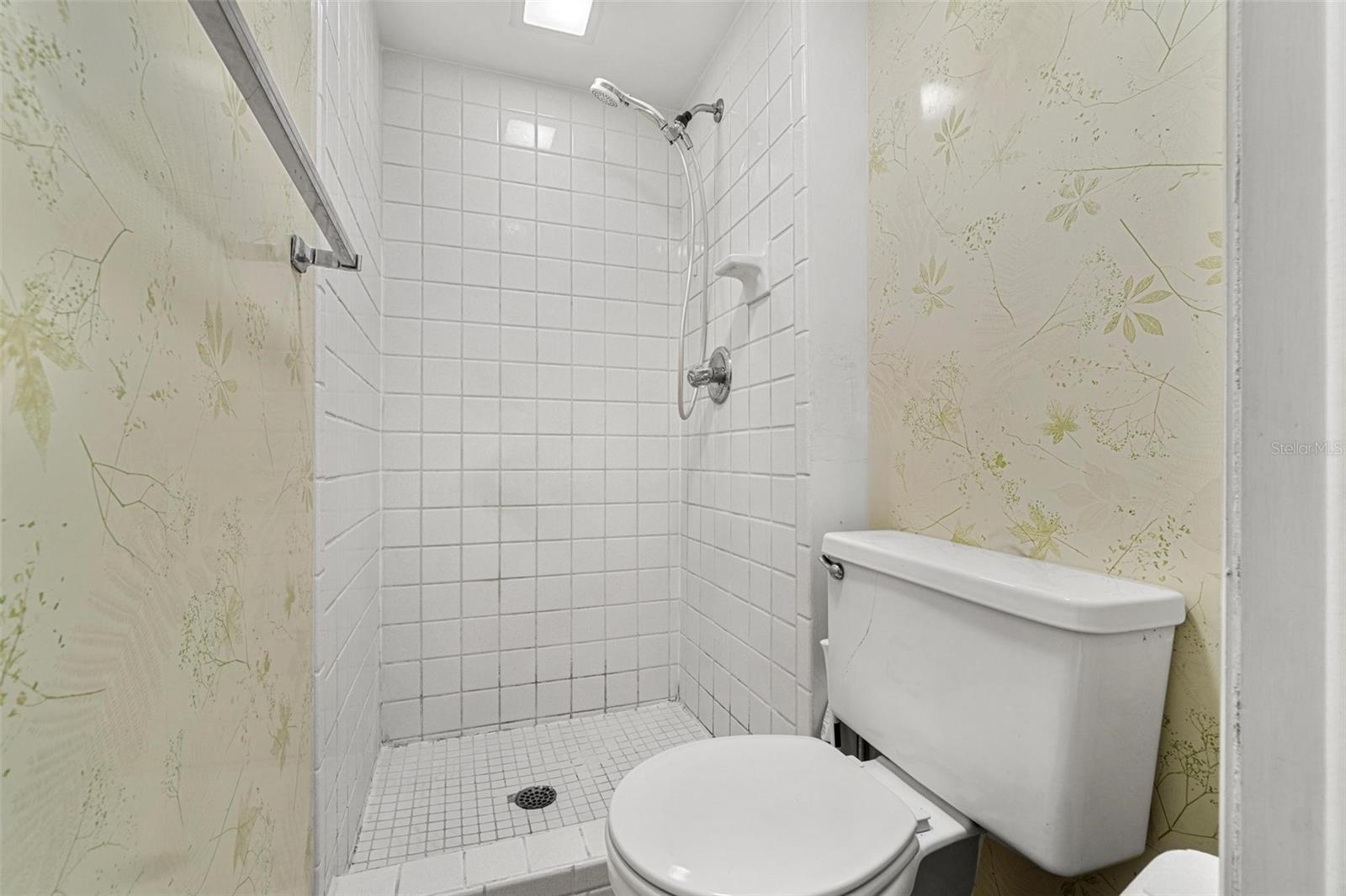 MILES PINES - Residential